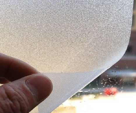 香格里拉玻璃门外面粘广告用什么材料好？